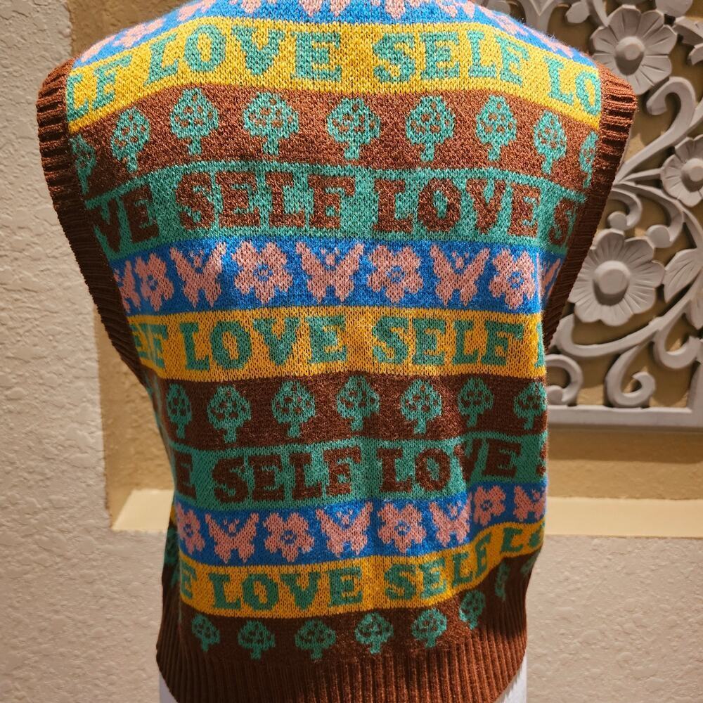 Rue21 SELF LOVE Sweater Vest Small Pink Knit Graphic Y2K Kawaii NWT - Picture 4 of 13